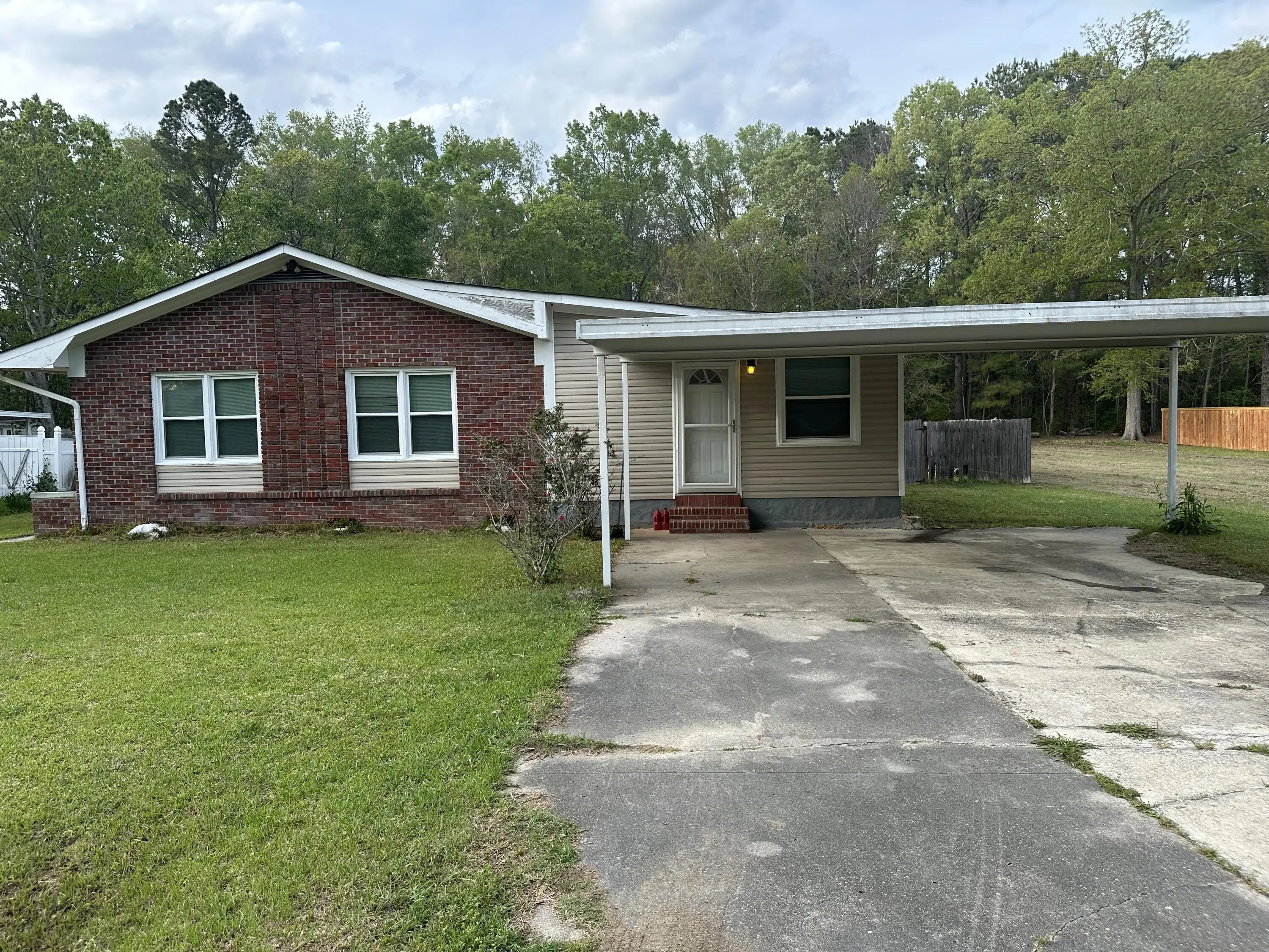 Photo of Listing #25009305