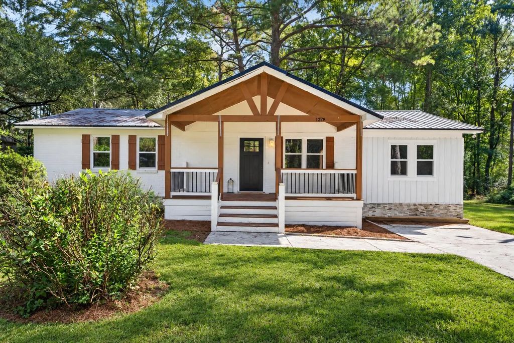 1278 Saxby Hill Road, Walterboro
