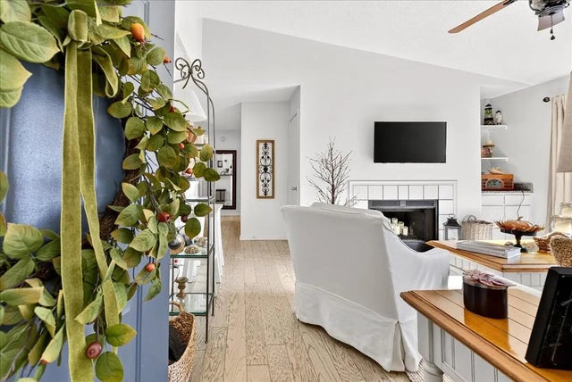 Photo of 2011 N Hwy 17 1100 I, Mount Pleasant SC