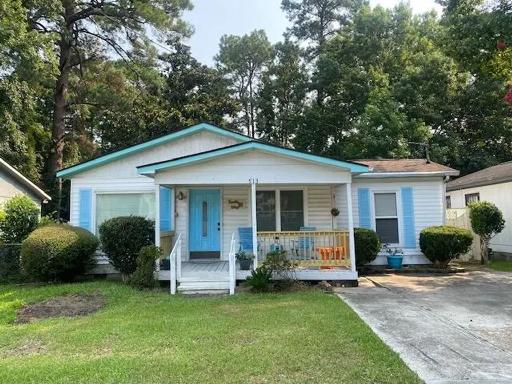 513 E Richardson Avenue, Summerville