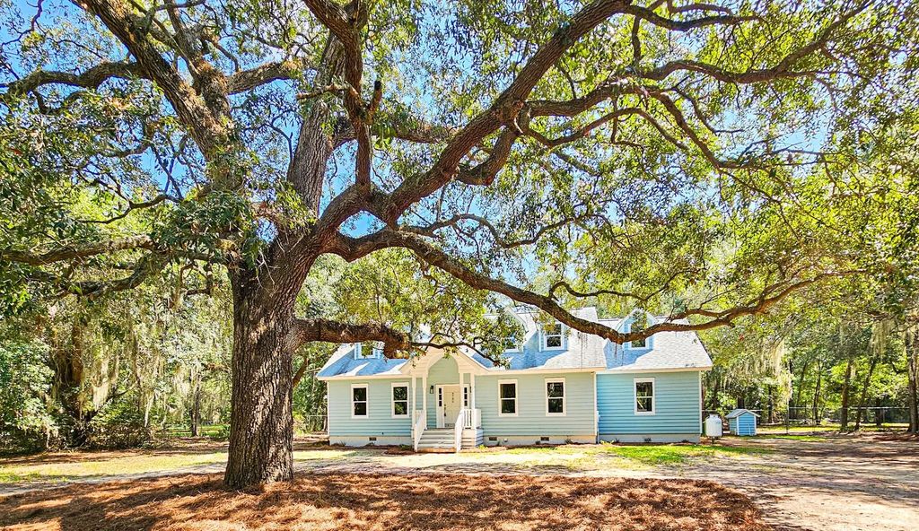 8780 Palmetto Road, Edisto Island