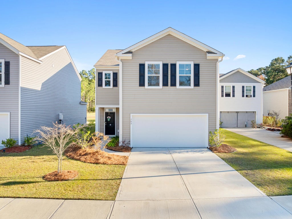 109 Sweet Cherry Lane, Summerville