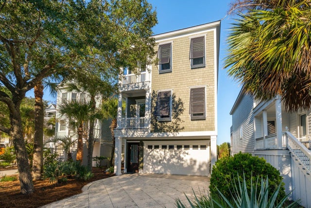 Photo of 25 Ocean Point Drive, Isle of Palms SC