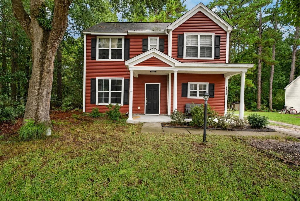 4802 Buttercup Way, Summerville