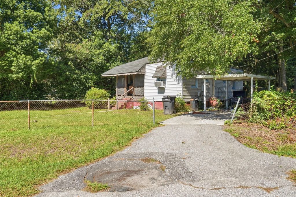 2902 Alabama Drive, North Charleston