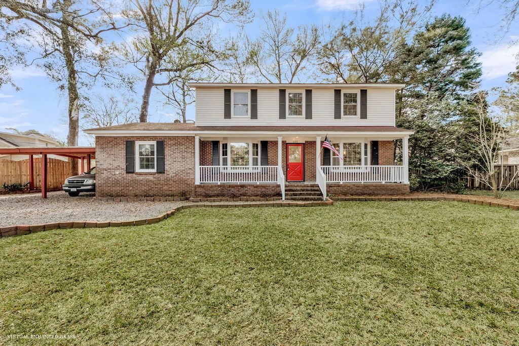 621 Fort Johnson Road, Charleston