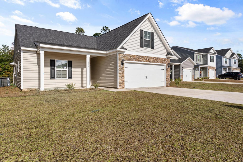 167 Willow Bay Drive, Orangeburg