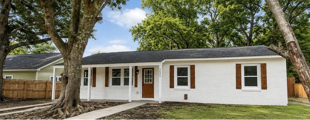 2646 Dellwood Avenue, North Charleston