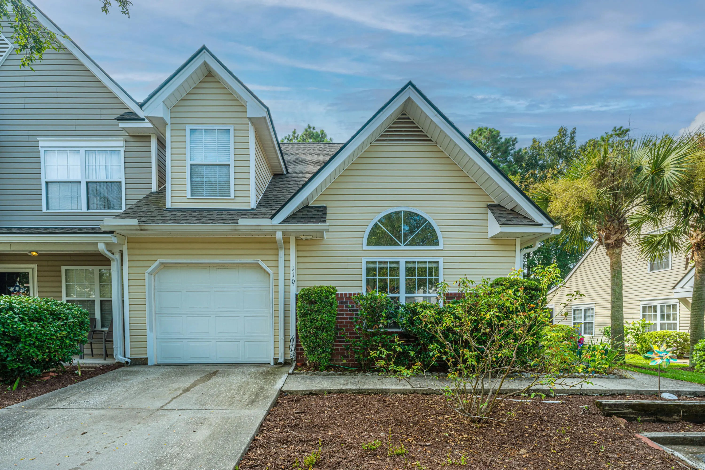 Photo of Listing #26000086