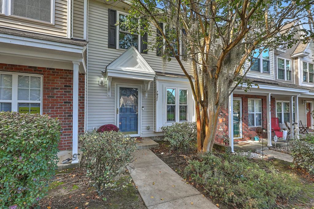 7921 Shadow Oak Drive, North Charleston