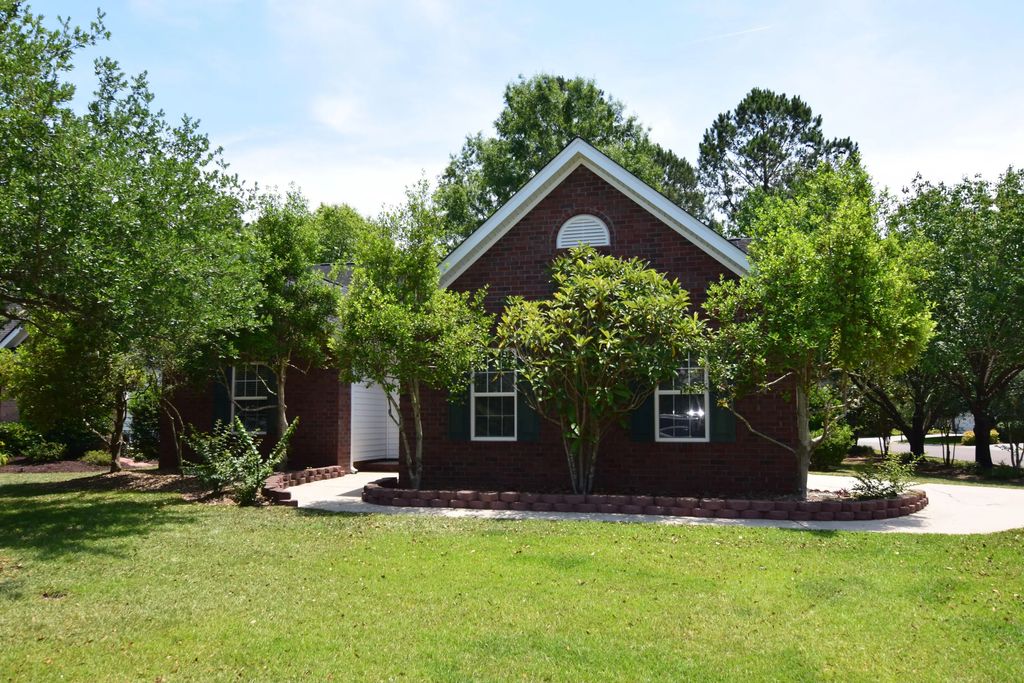 300 Prestwick Court, Summerville
