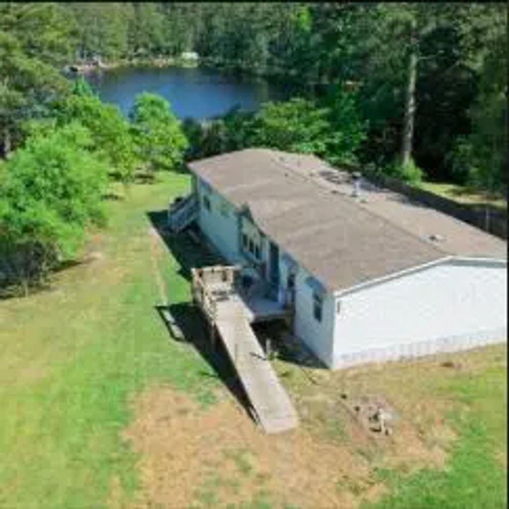 104 Autumn Lane, Moncks Corner