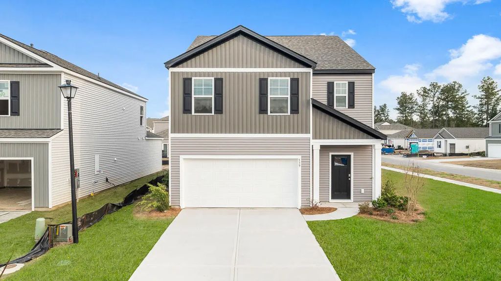 1067 Forrest Creek Drive, Summerville