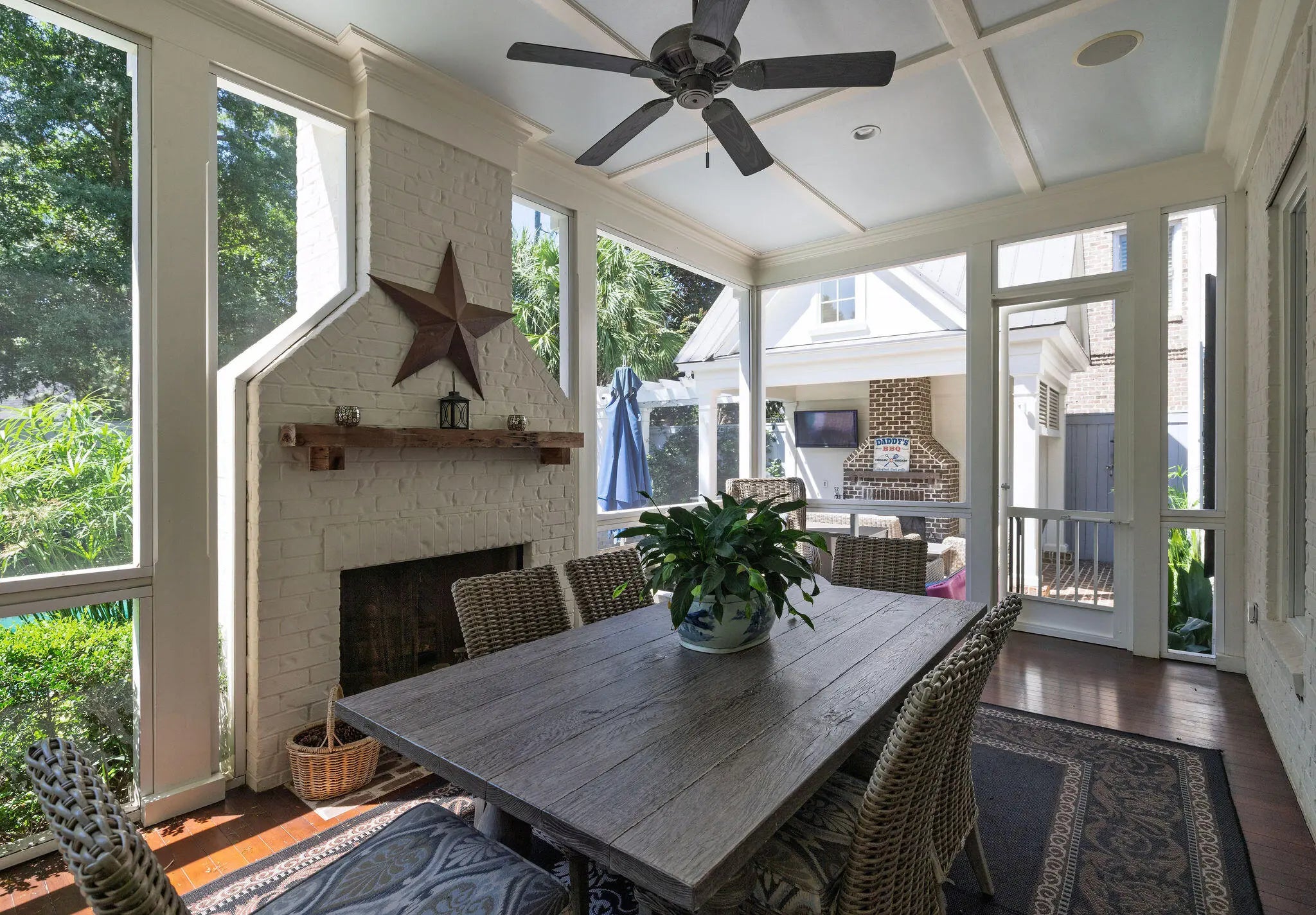 29 Duany Road, Mount Pleasant, SC, 29464