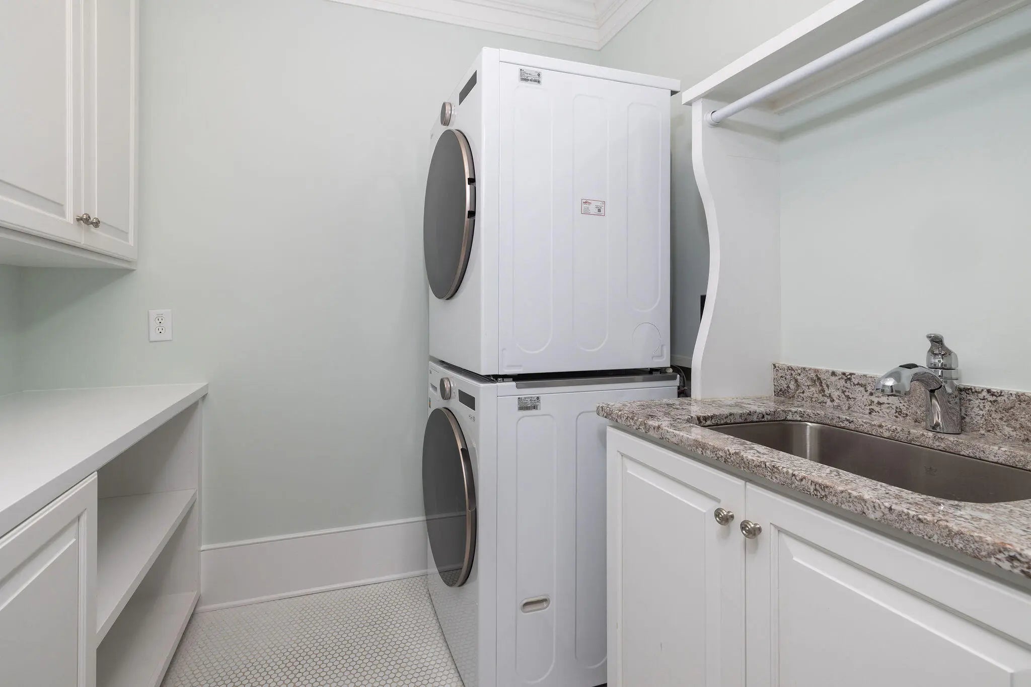 29 Duany Road, Mount Pleasant, SC, 29464