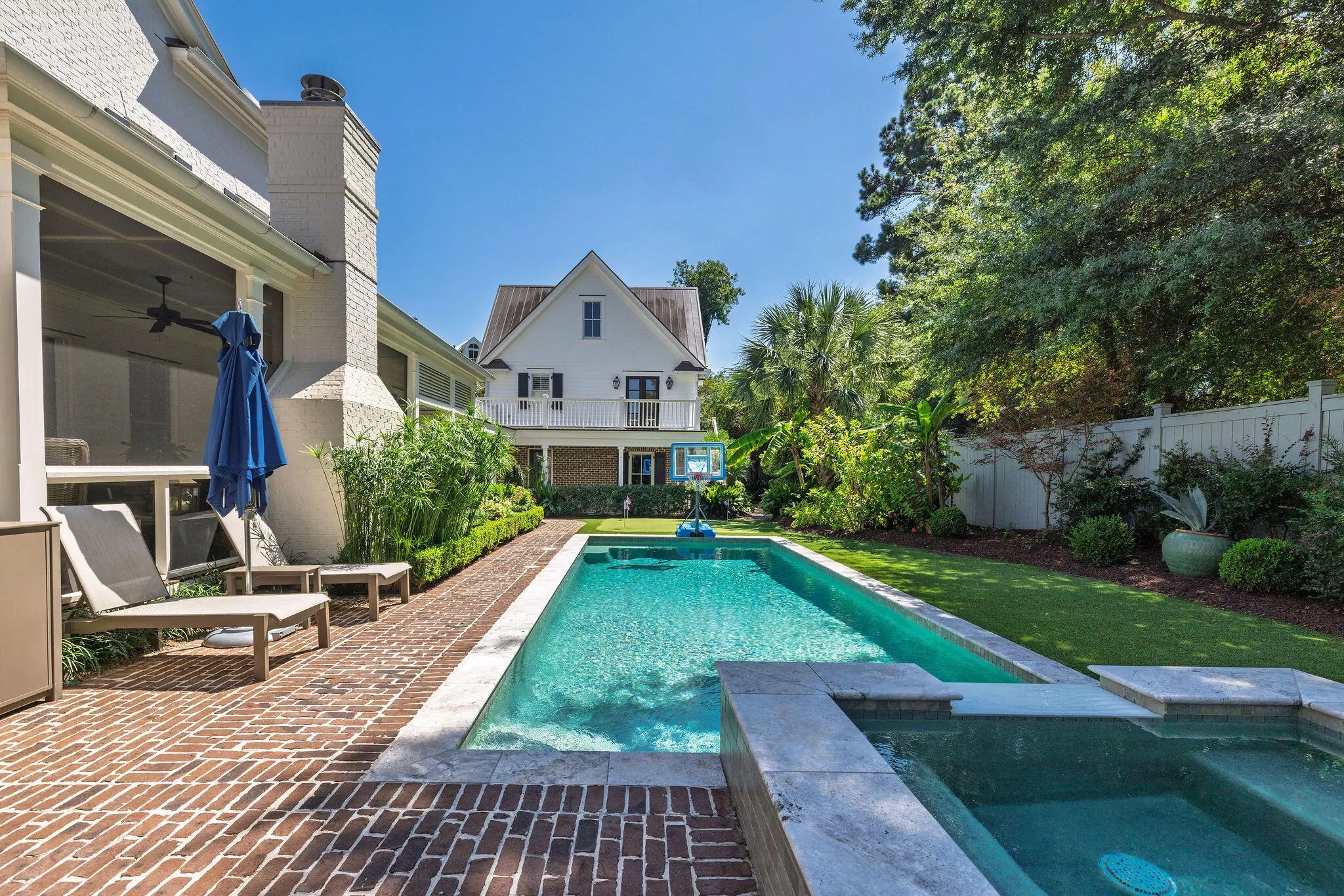 29 Duany Road, Mount Pleasant, SC, 29464