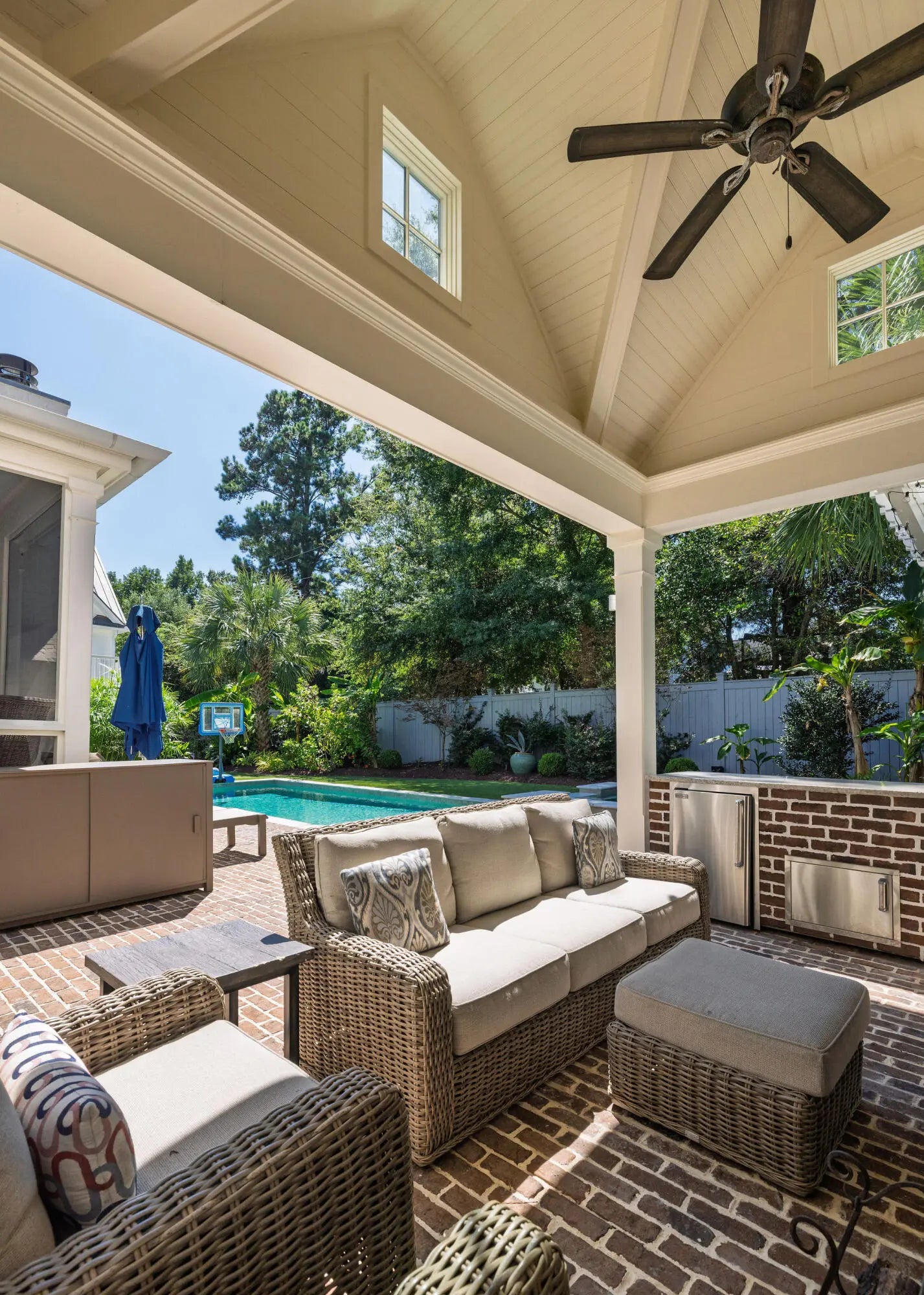 29 Duany Road, Mount Pleasant, SC, 29464