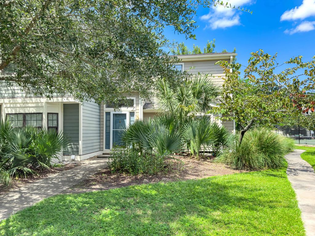 1809 Parc Vue, Mount Pleasant