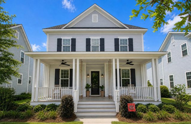 Photo of 1649 Banning Street, Mount Pleasant SC
