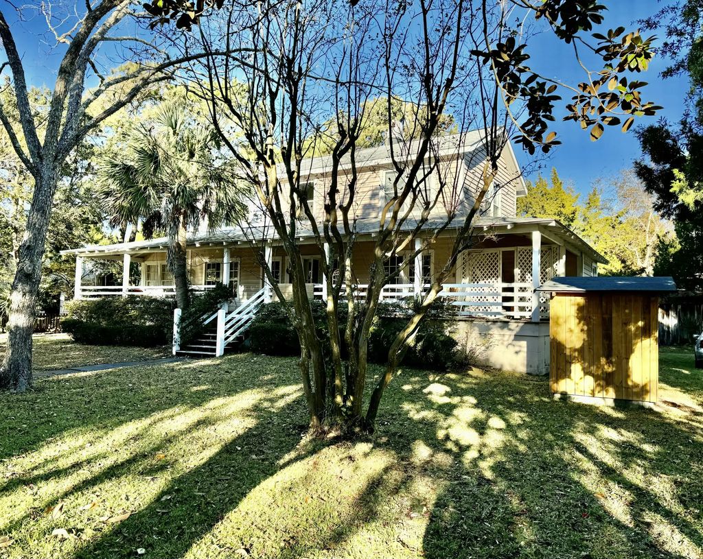 2068 Ion Avenue Apt B, Sullivans Island