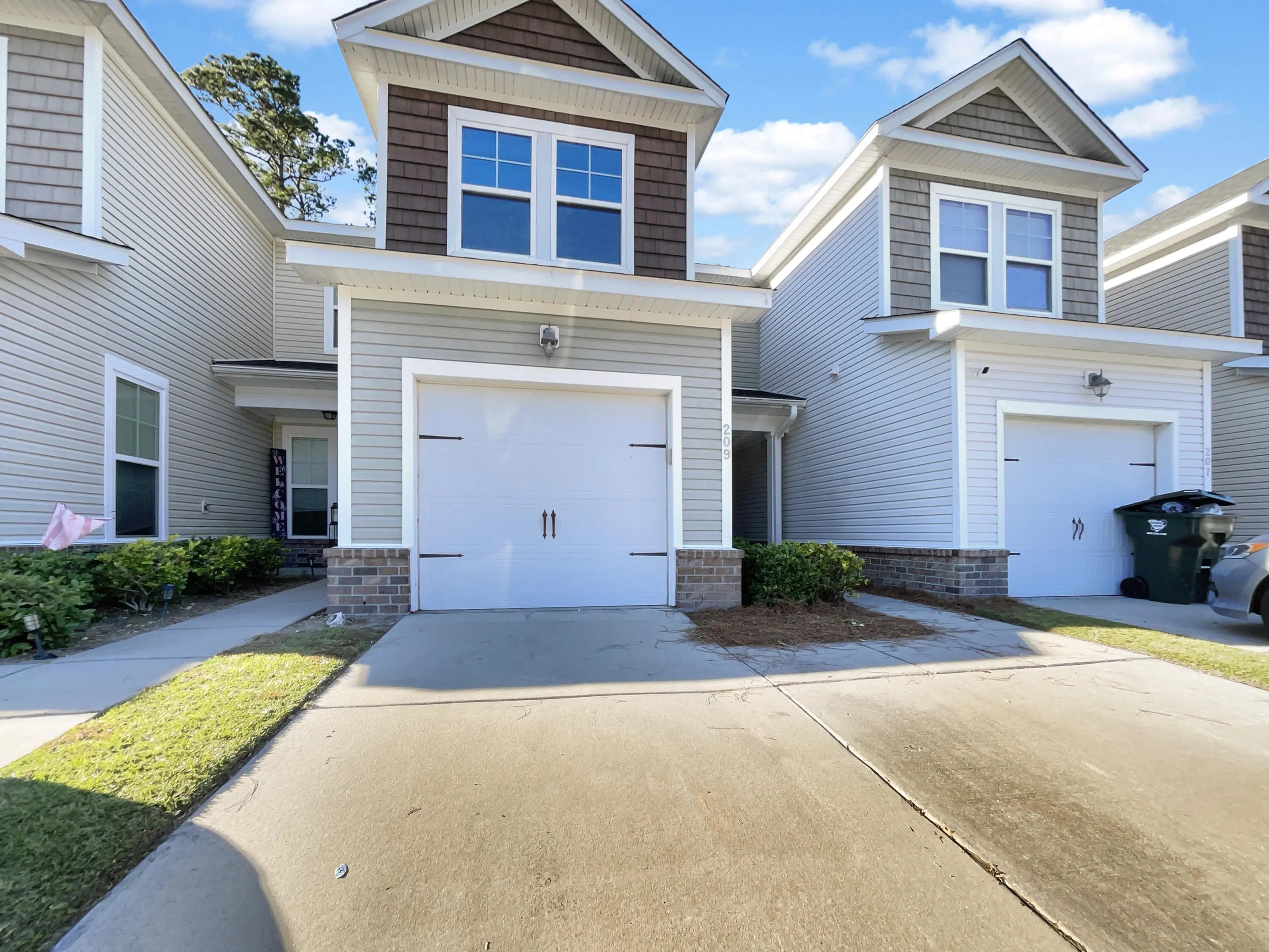 Photo of Listing #24029040