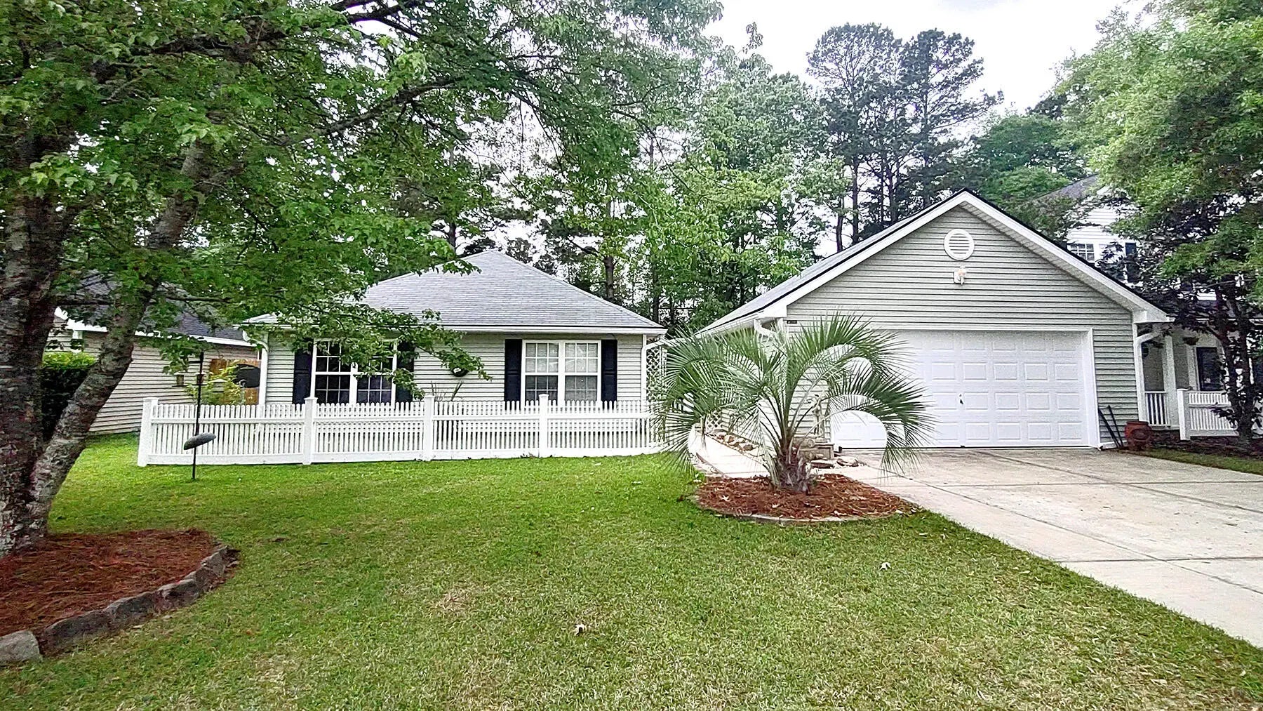 Photo of Listing #25009648