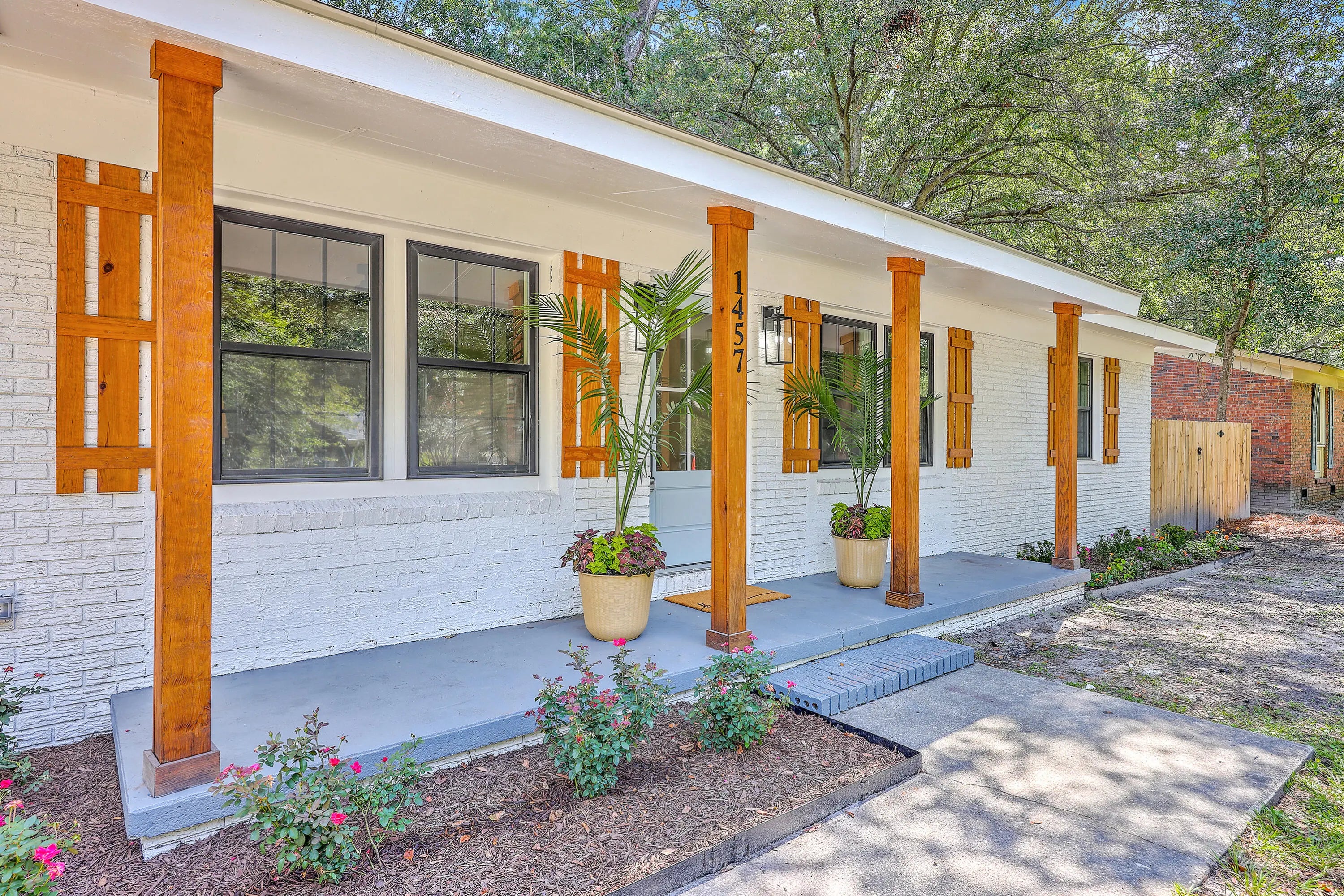 Photo of Listing #25023542