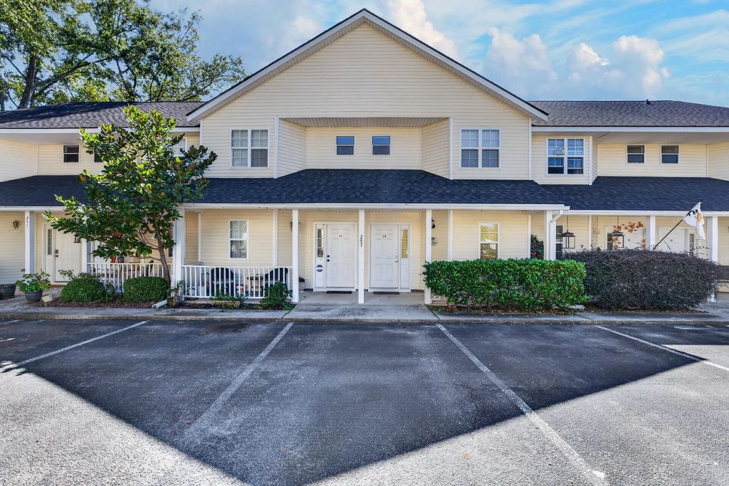 247 Stefan Drive 14, Charleston