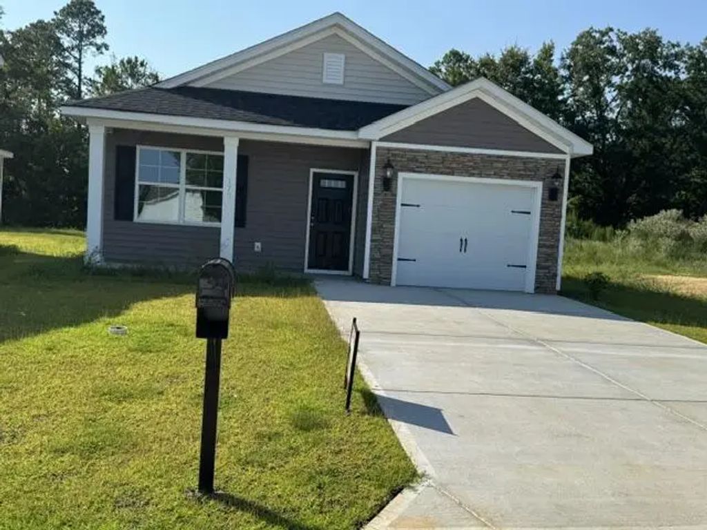 179 Willow Bay Drive, Orangeburg