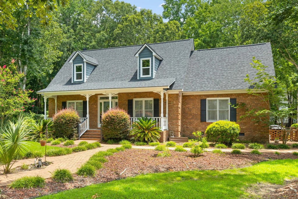 190 Rolling Meadows Drive, Summerville