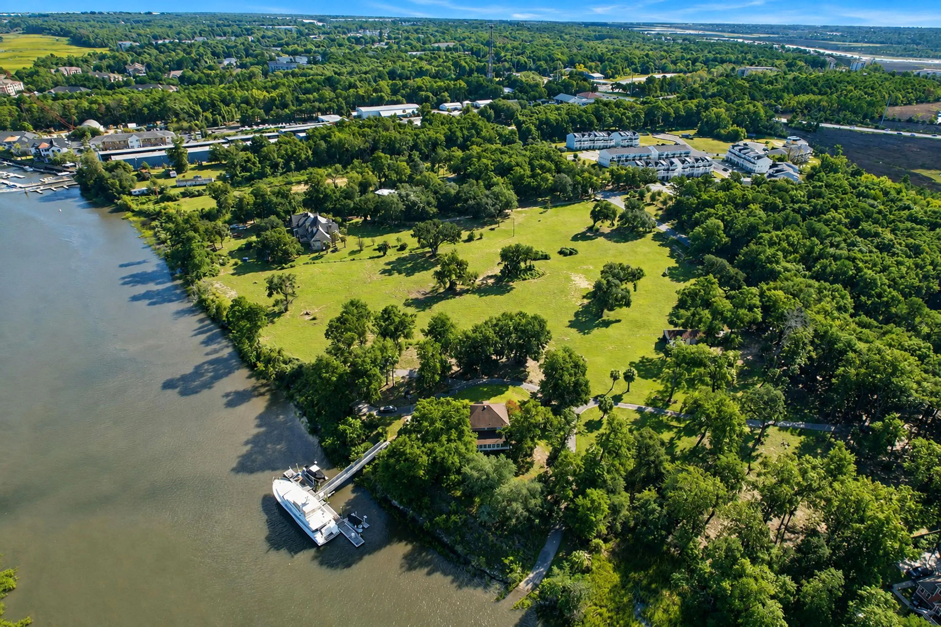 121 Calais Pointe, Charleston, SC, 29492