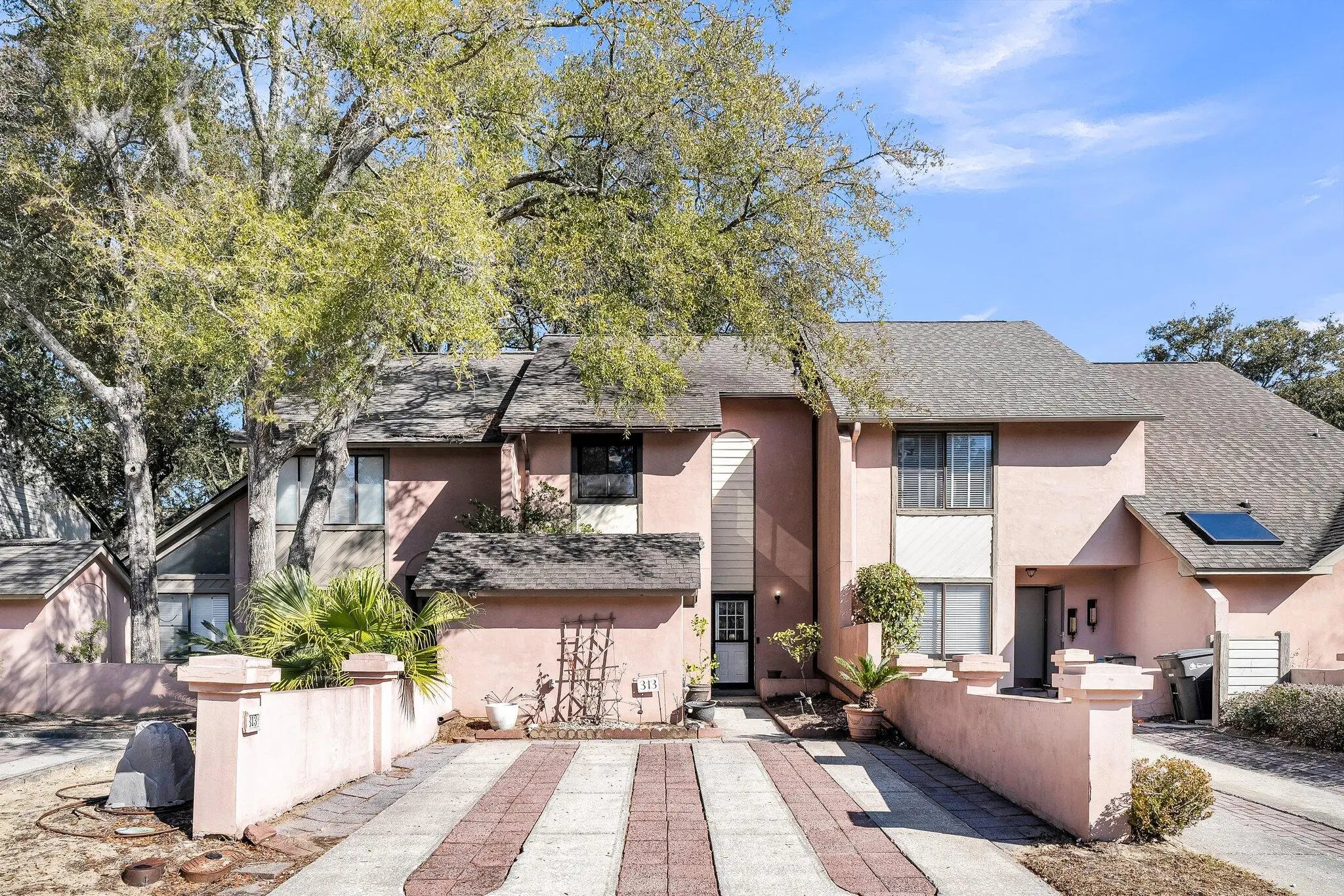 Photo of Listing #25003254