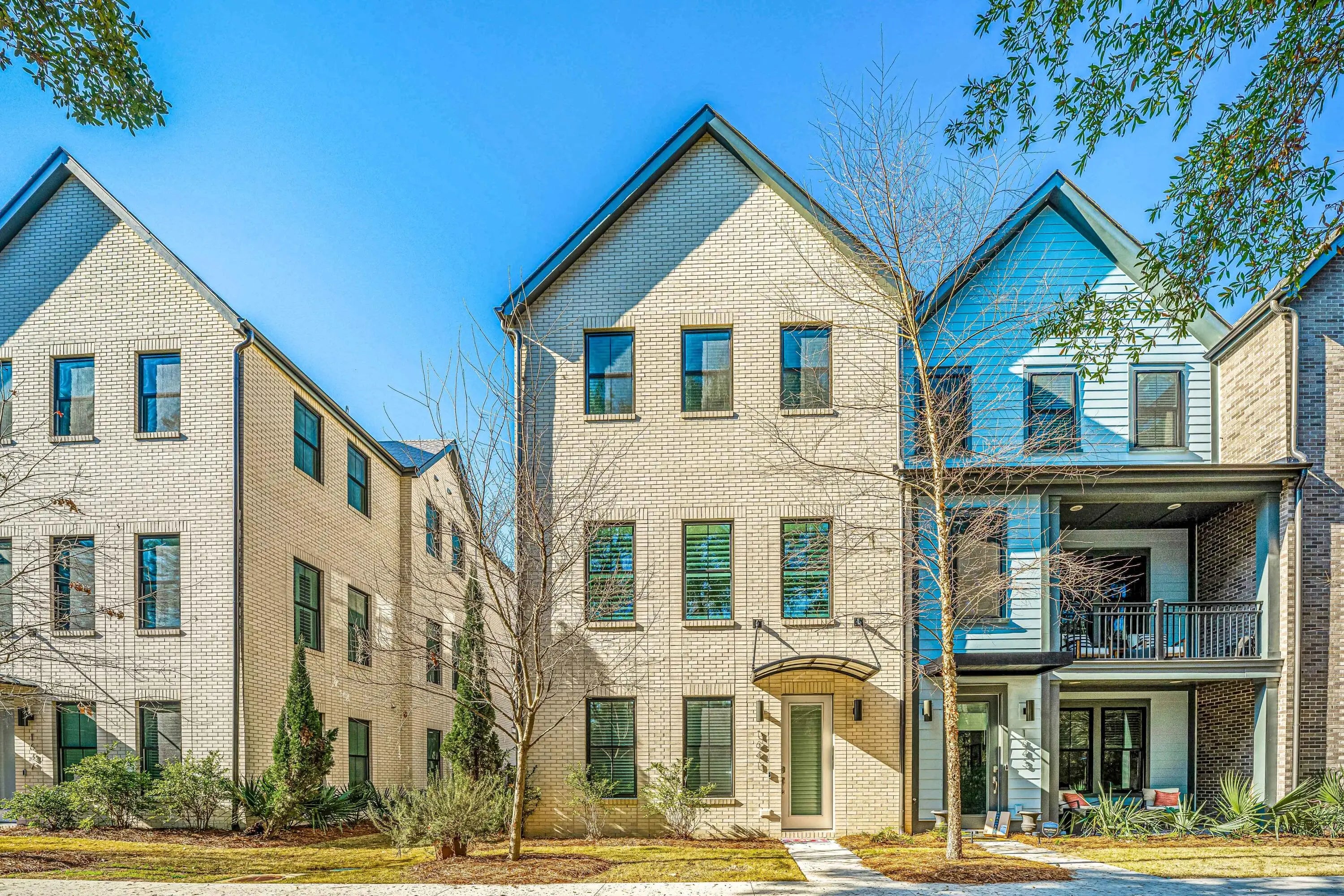 Photo of Listing #25003633