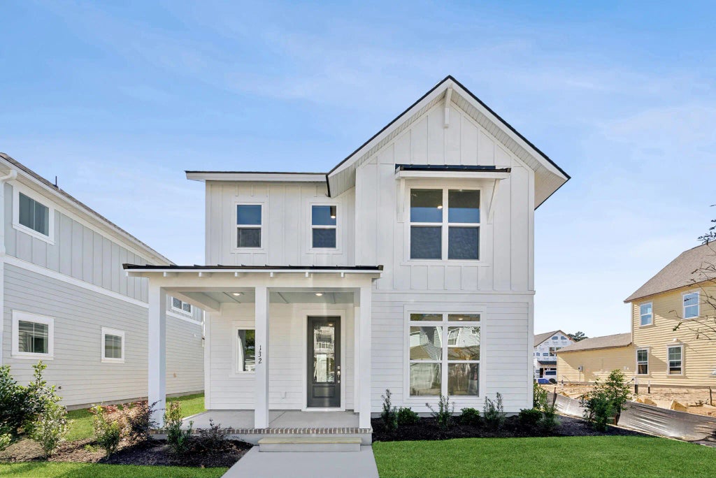 132 Falaise Street, Charleston