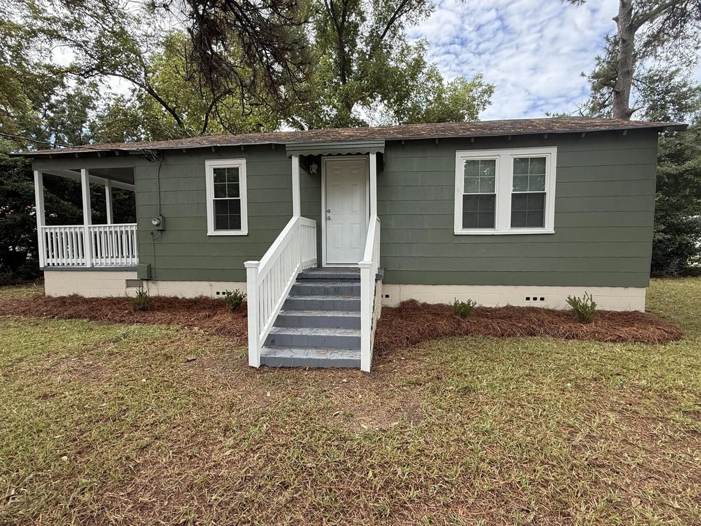 2796 Charleston Highway, Orangeburg