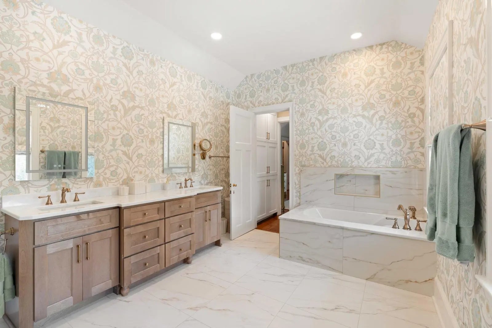 22 Rutledge Avenue, Charleston, SC, 29401