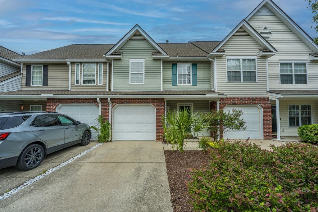 151 Darcy Avenue, Goose Creek