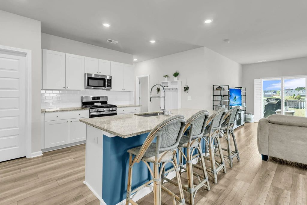 548 Spanish Wells Road, Summerville