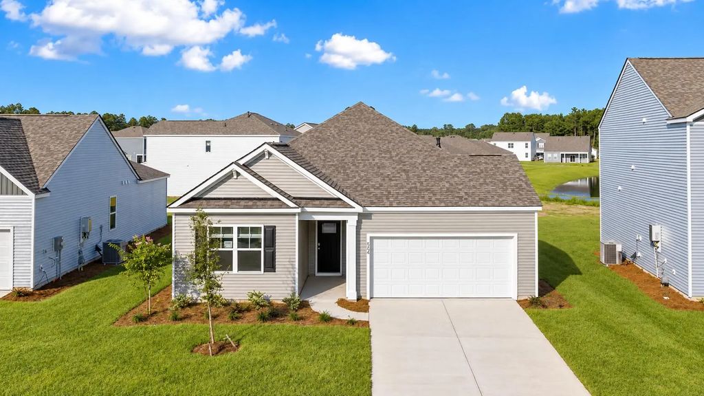 564 Lake Ridge Boulevard, Summerville