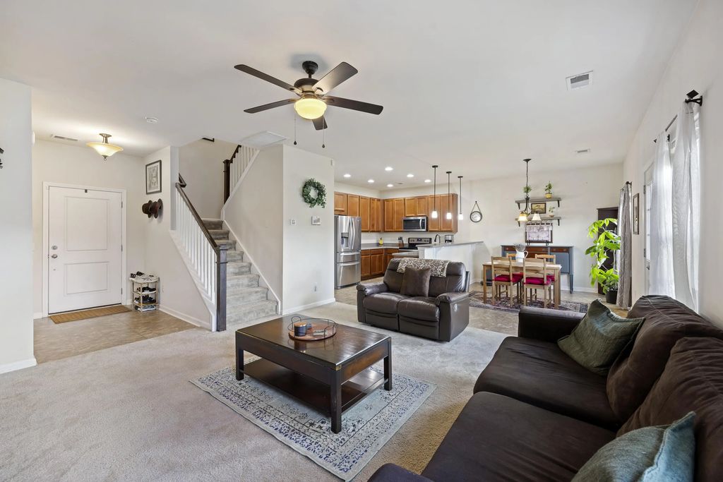 154 Chaste Tree Circle, Goose Creek