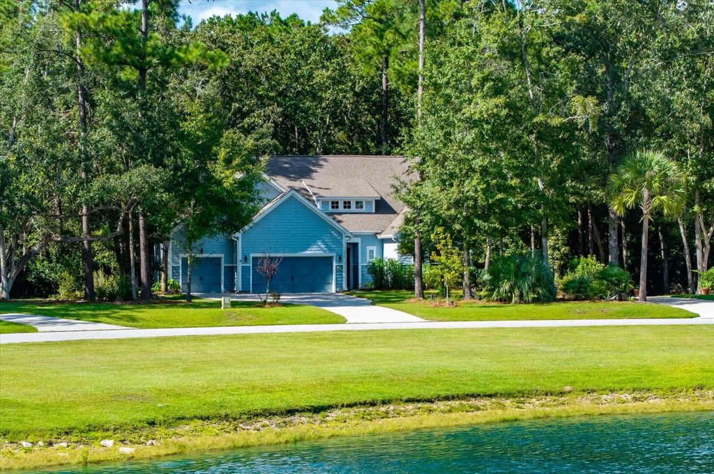 235 Camber Road, Huger