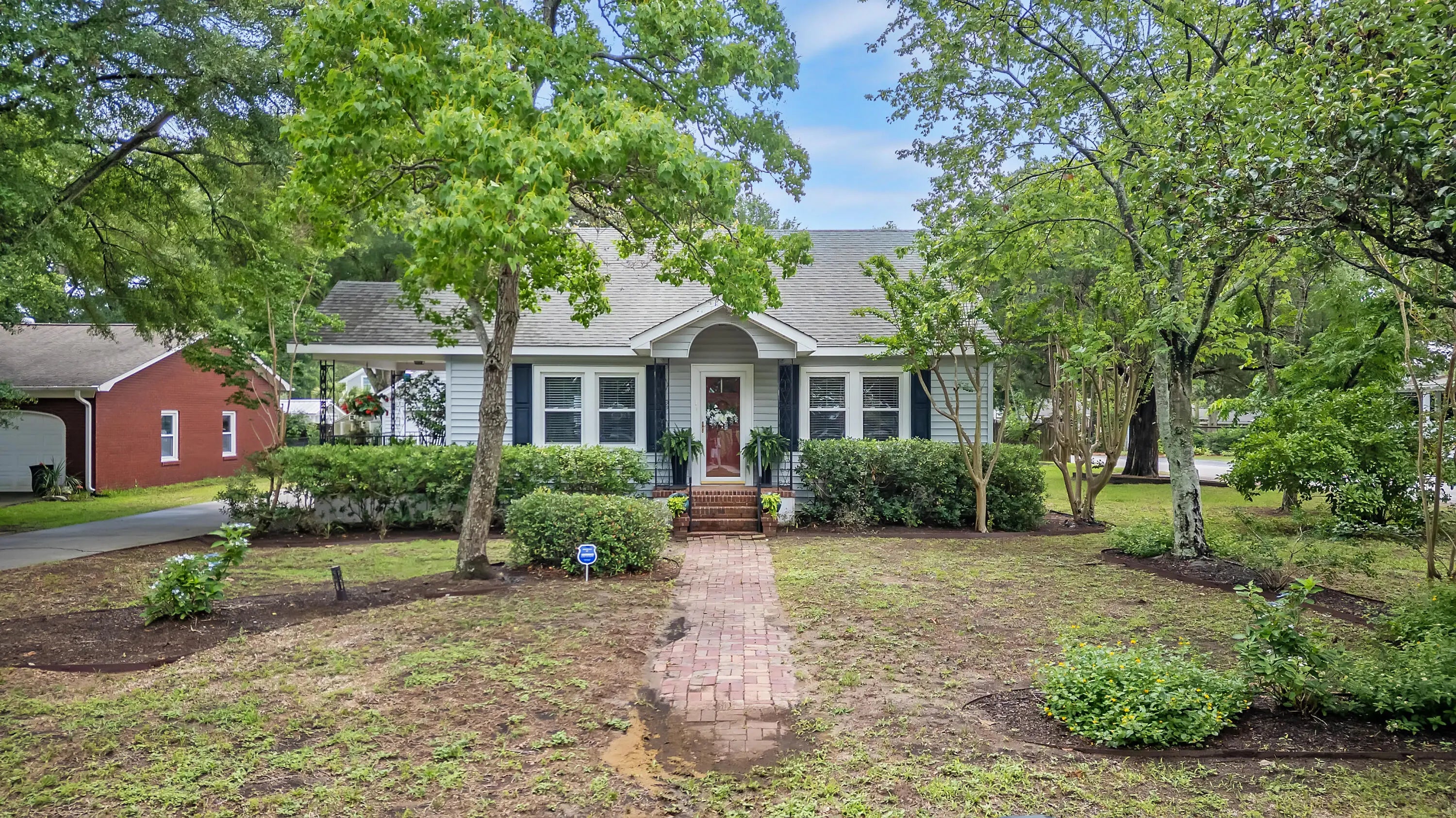 Photo of Listing #25015711