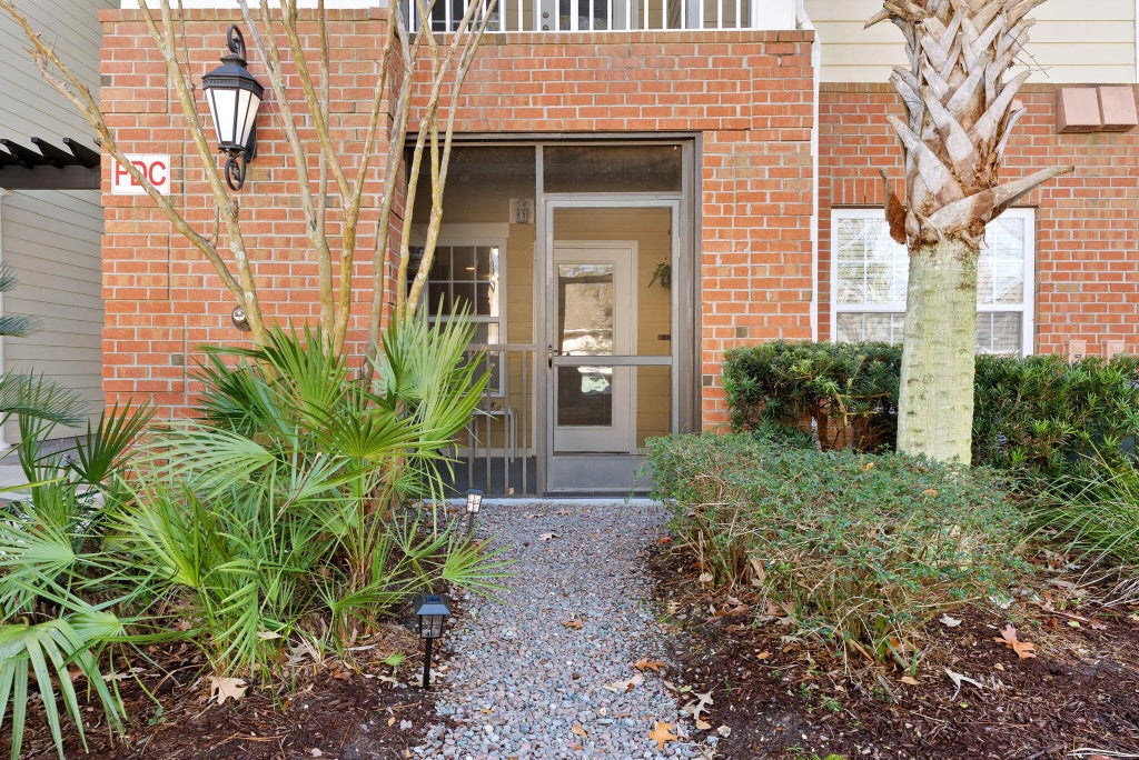 1101 Basildon Road, Mount Pleasant