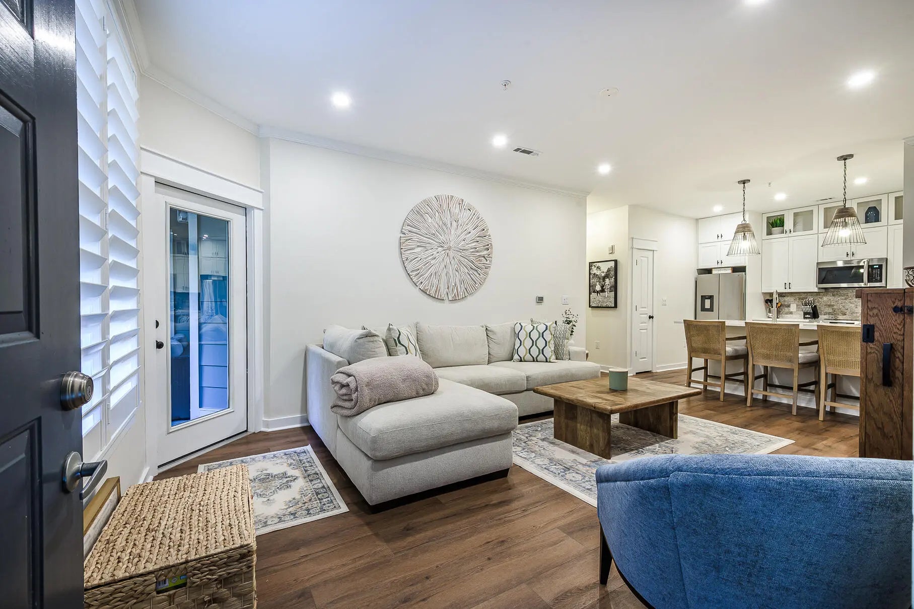 Photo of Listing #25008156