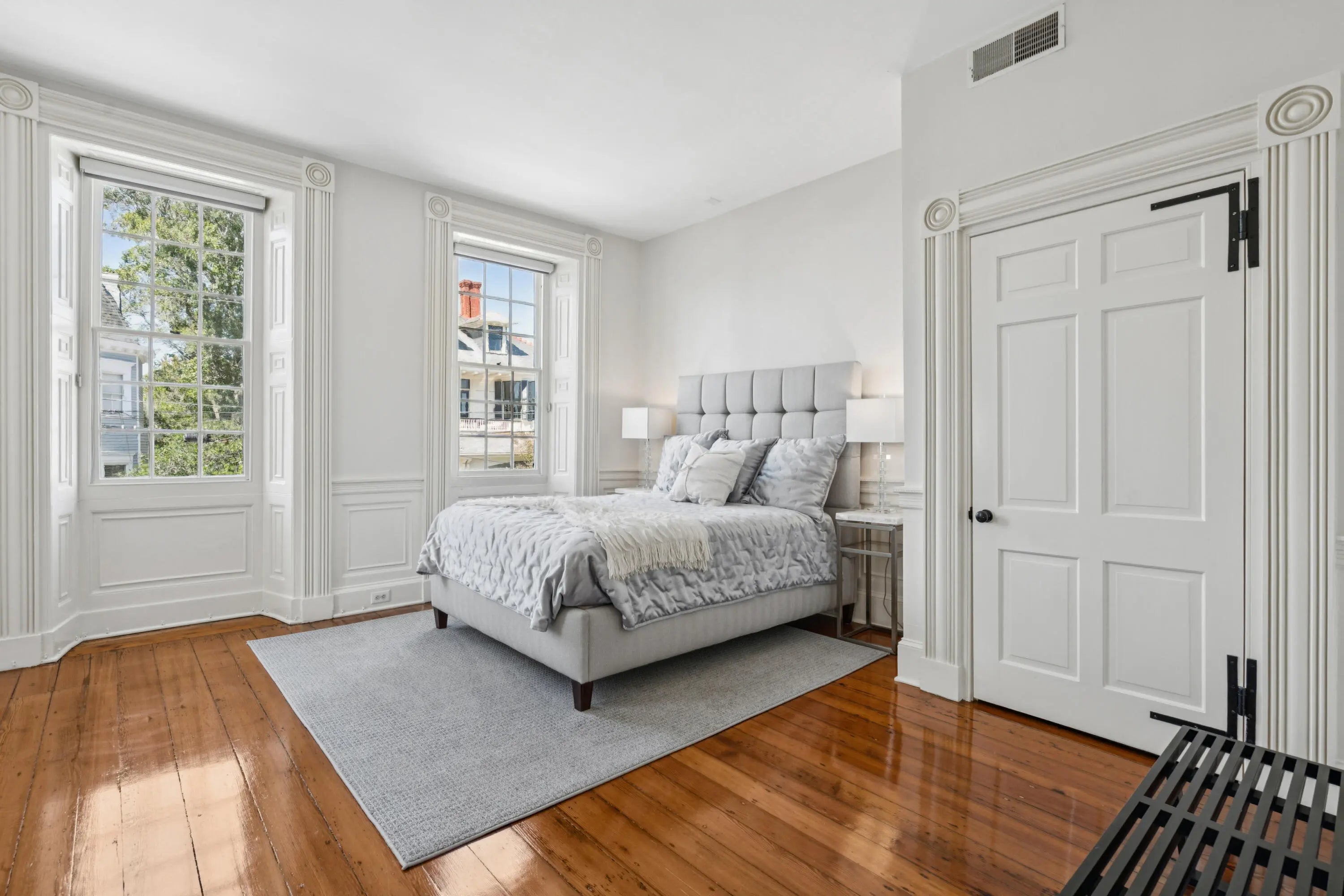 49 S Battery Street, Charleston, SC, 29401