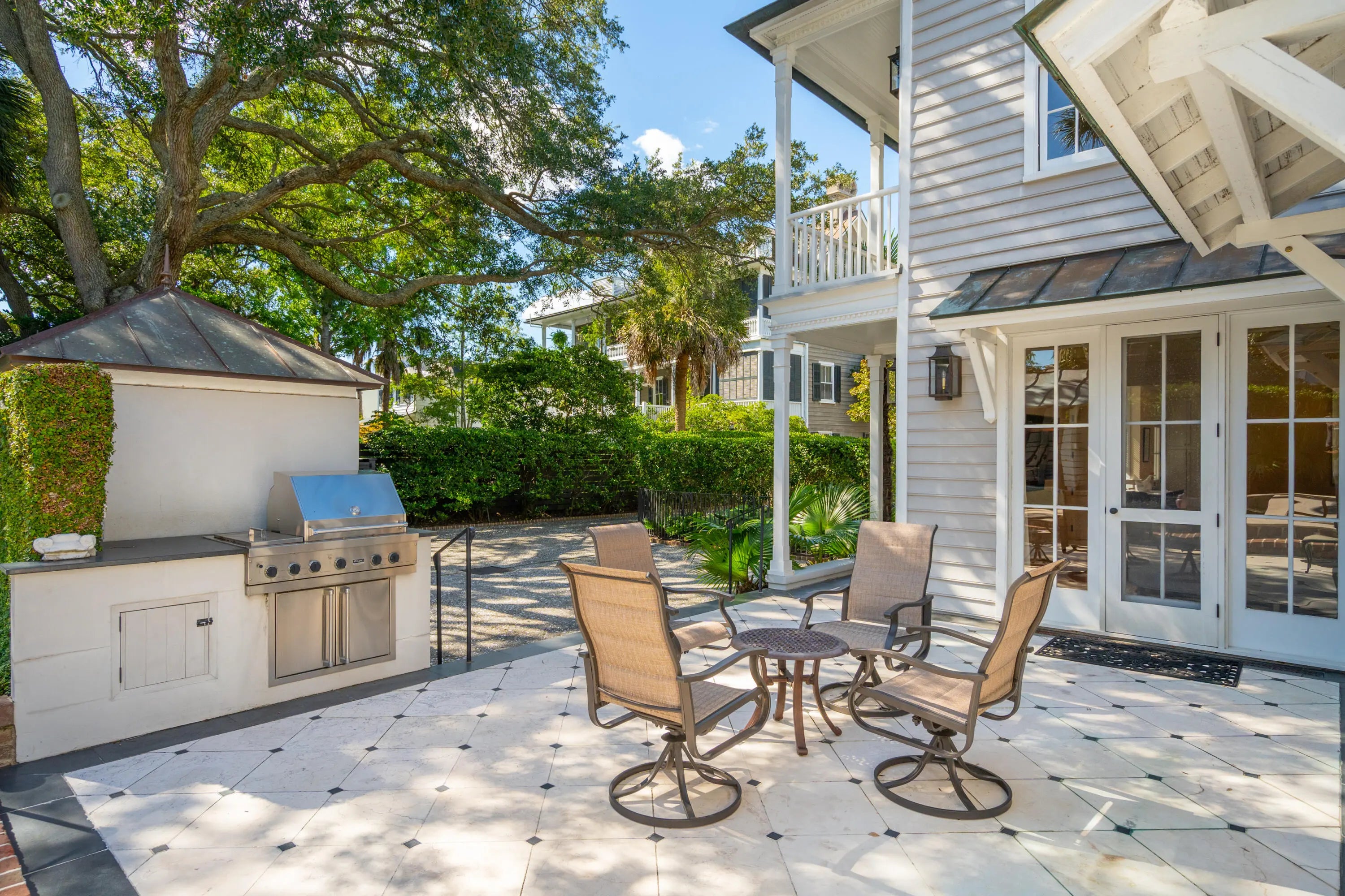 49 S Battery Street, Charleston, SC, 29401