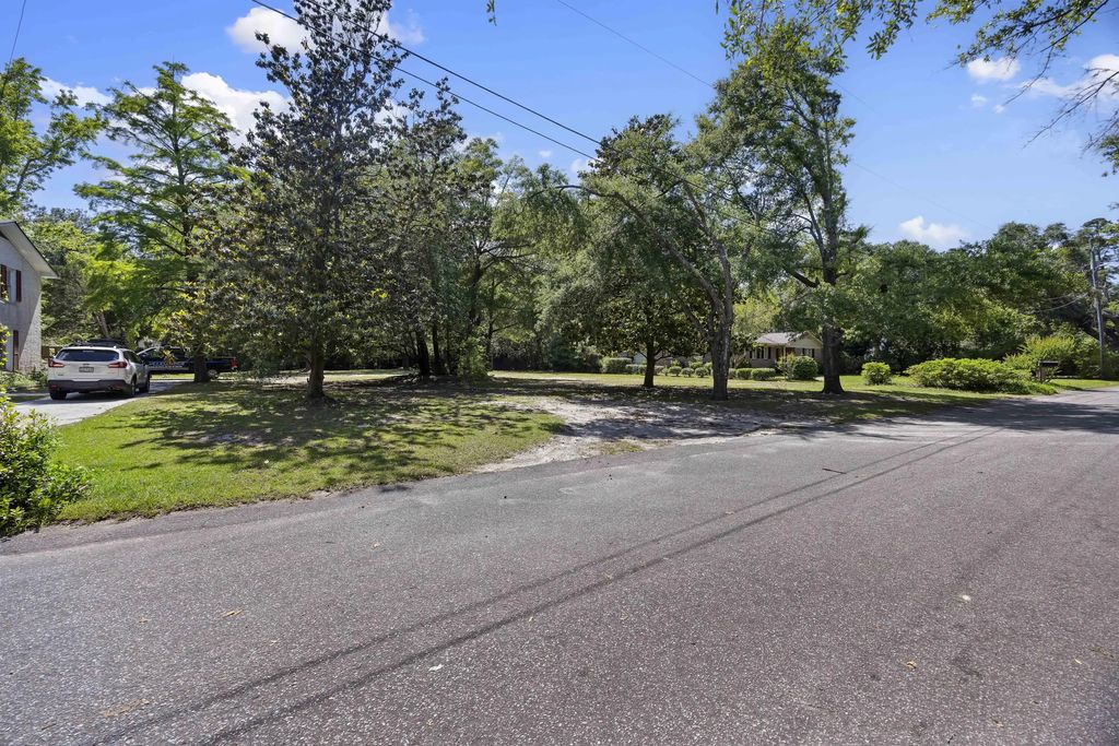 Gaillard Lane, Summerville