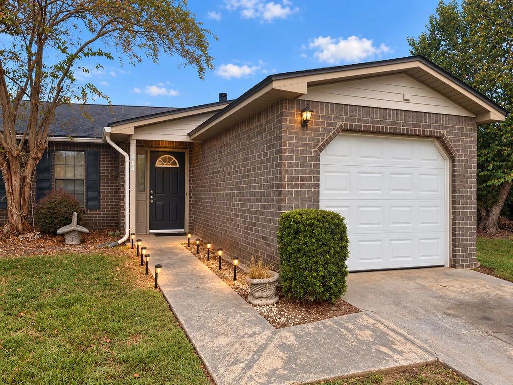 404 Erskine Street Unit B, Ladson