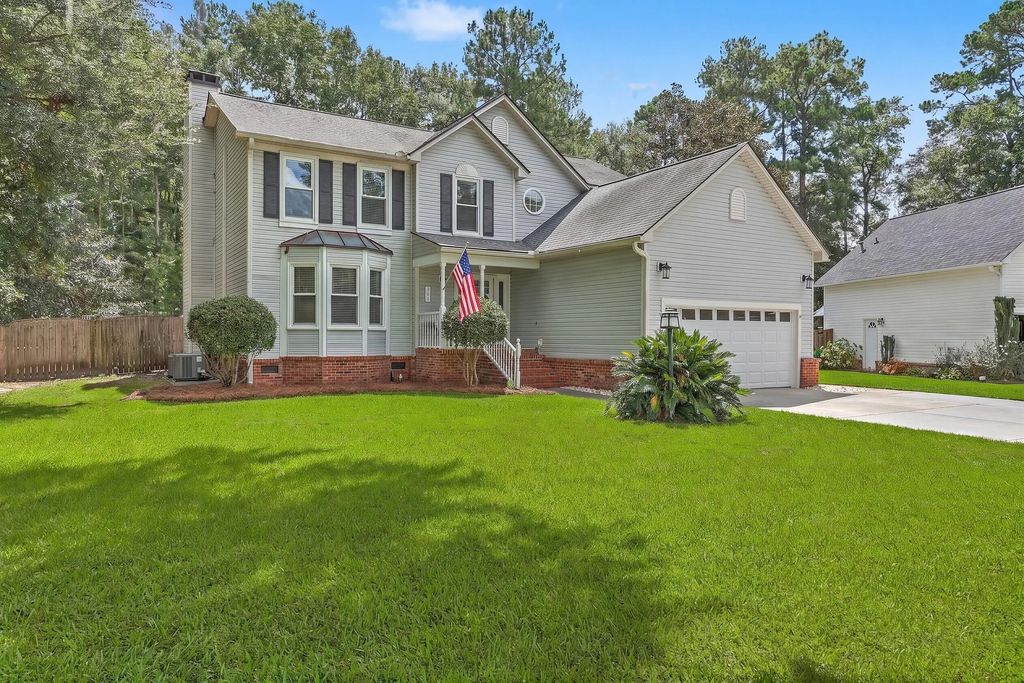 311 King Charles Circle, Summerville