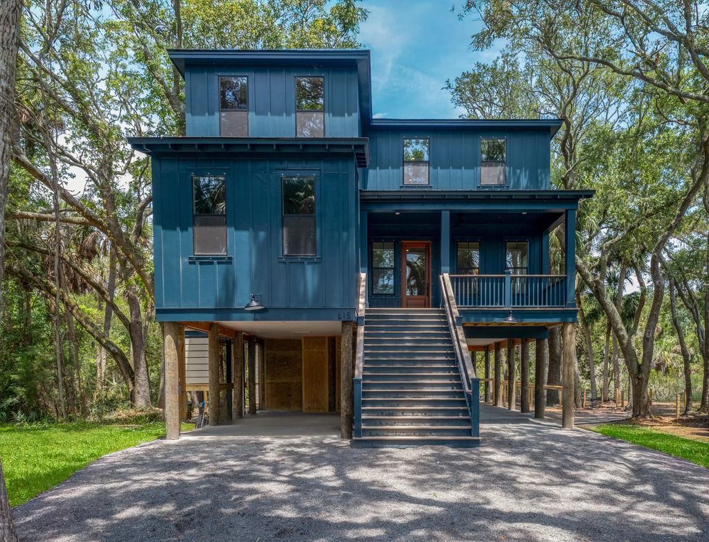 2902 Myrtle Street, Edisto Island